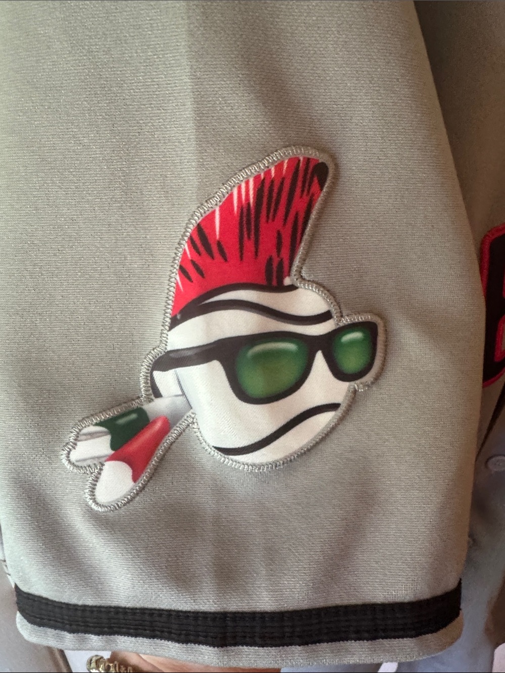 “Major League” Wild Thing Cleveland Men's Gray Baseball Jersey with Red Accents - Picture 6 of 6